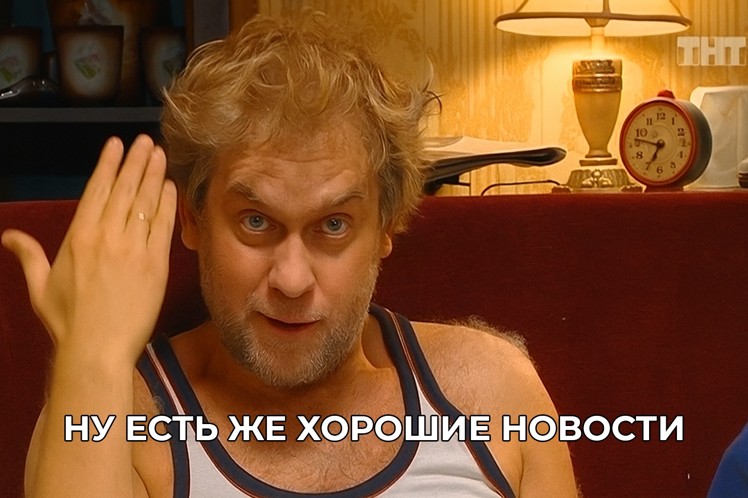 В России начали охоту на электросамокаты — теперь не только голуби боятся скорости на тротуаре!
Первопроходцем стал Благовещенск: там запретили не только кататься на электросамокатах, но и арендовать их. Местные жители теперь либо идут пешком, либо вспоминают, где лежит пыльный велосипед с восьмёркой на колесе Смешная картинка 1752516978